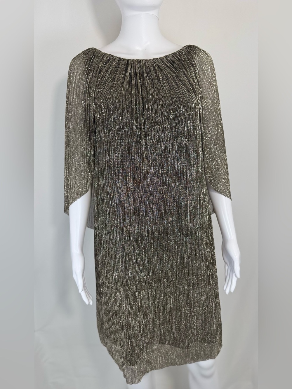 Trina Turk Gold Metallic Pleated Cape Shift Dress Size 6 Cocktail